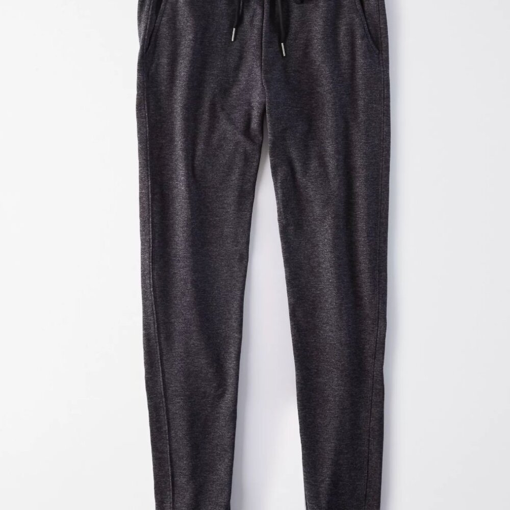 American Eagle High-Waisted Everywhere Jogger (Large)